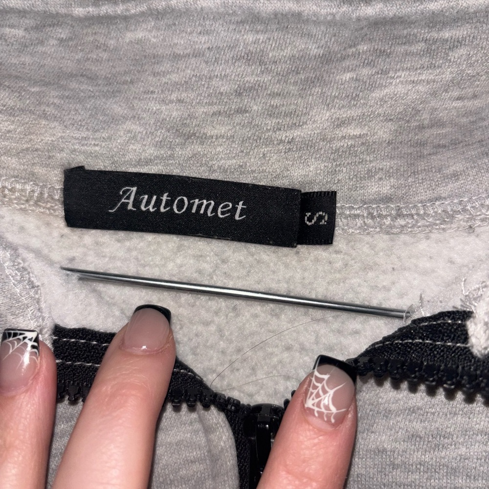 Automet Gray Zip-Up Hoodie